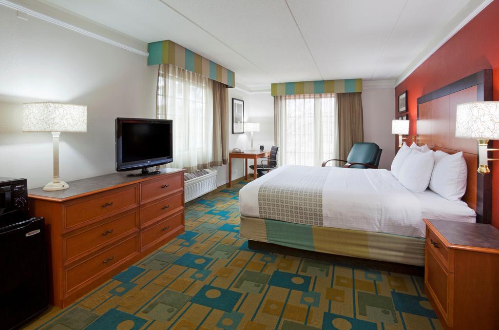 La Quinta Inn Chicago Oakbrook Terrace Luaran gambar