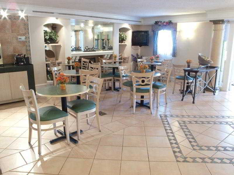 La Quinta Inn Chicago Oakbrook Terrace Restoran gambar